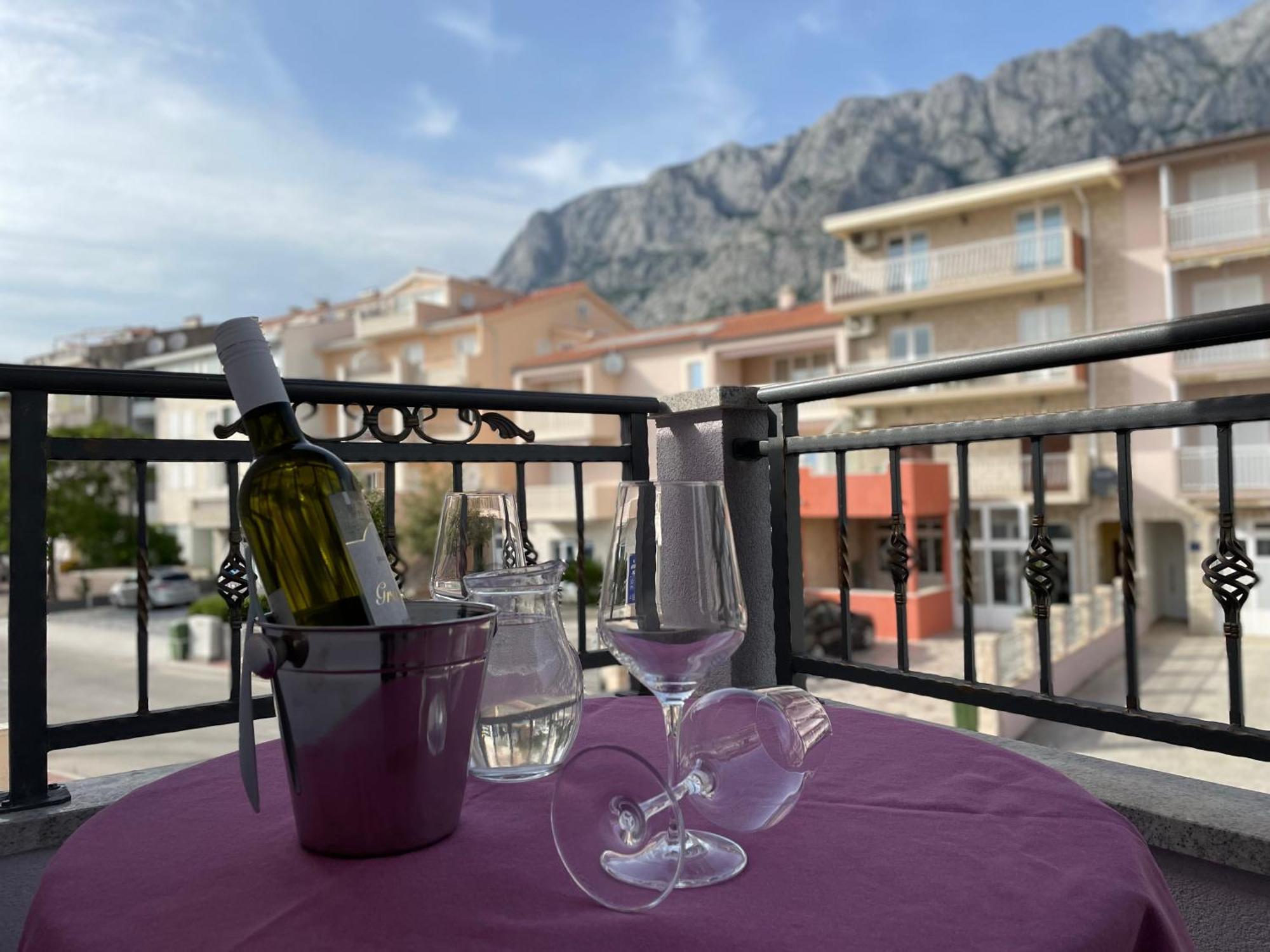 Apartment Kuba Makarska Exterior foto